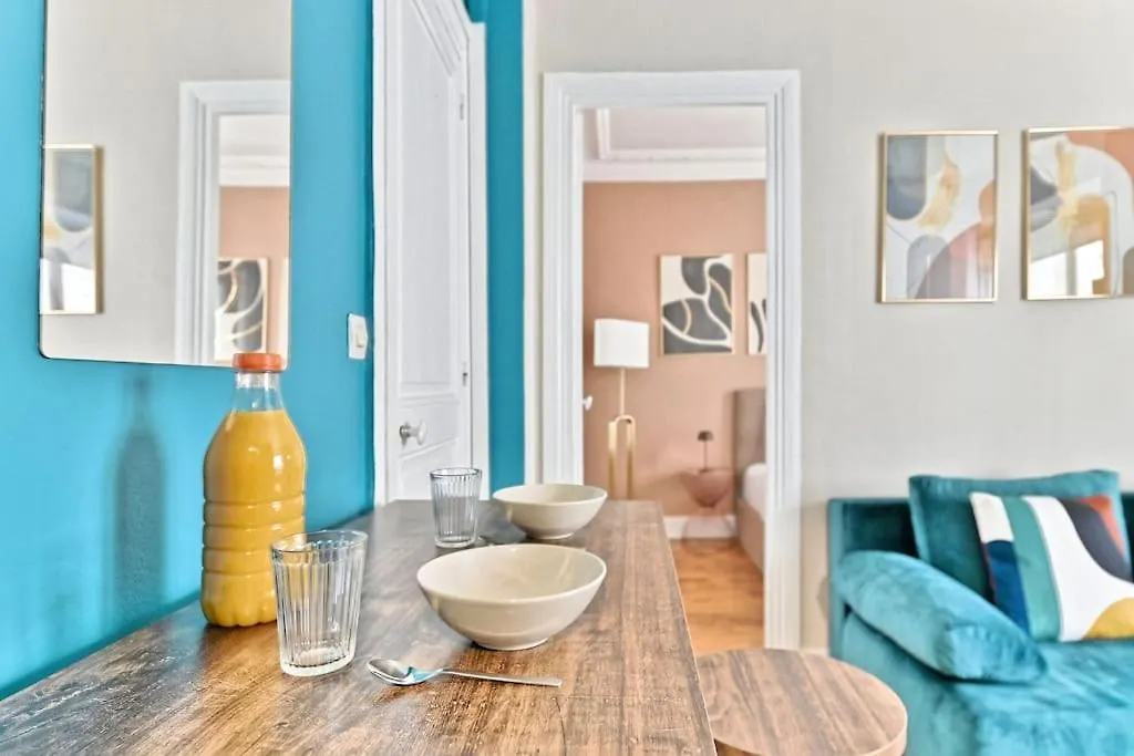 Appartement Colore Paris Rue Niepce 0*,