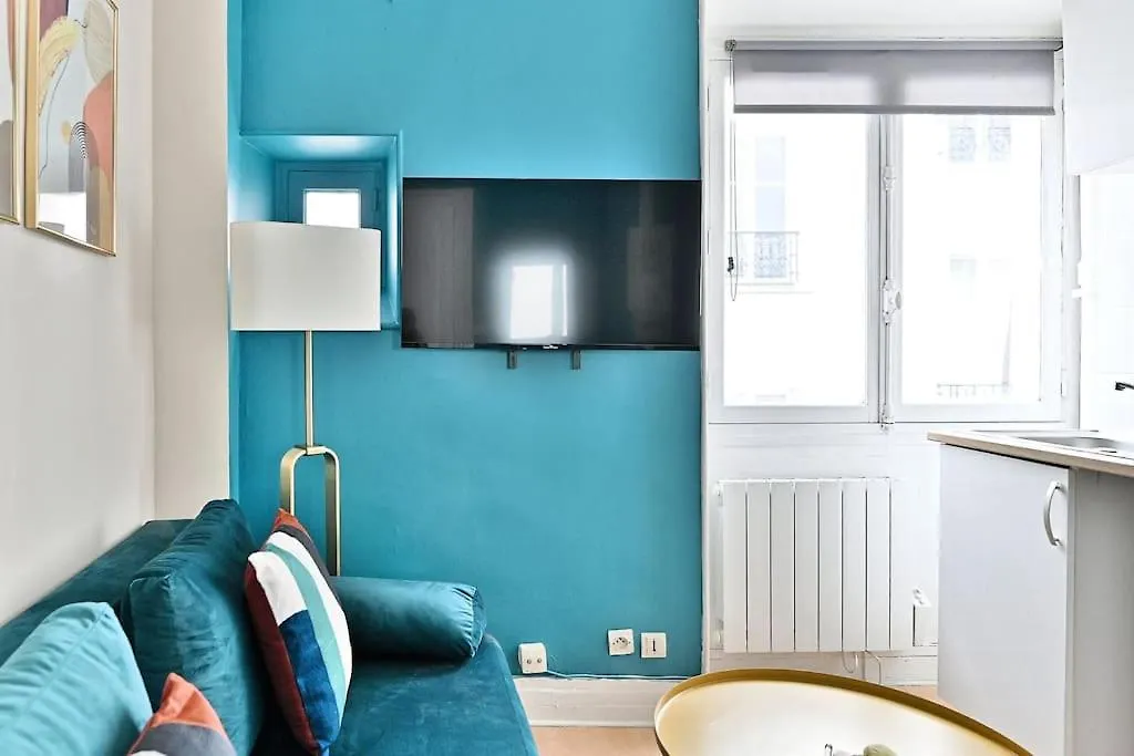Appartement Colore Paris Rue Niepce 0*,  France
