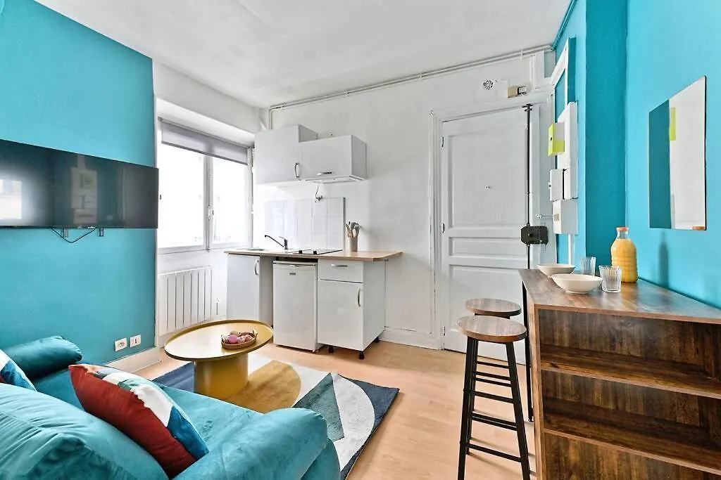 Appartement Colore Paris Rue Niepce Apartment